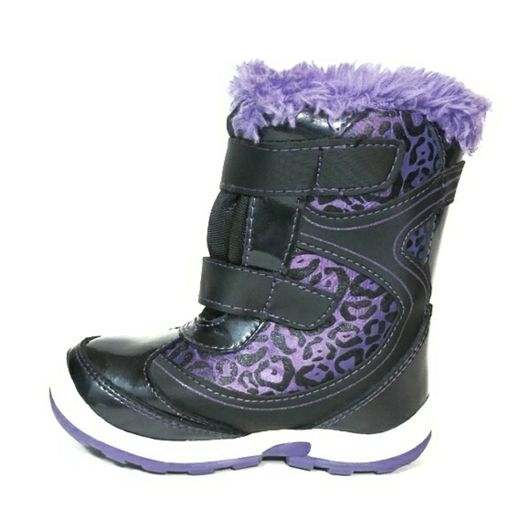 rugged outback snow boots